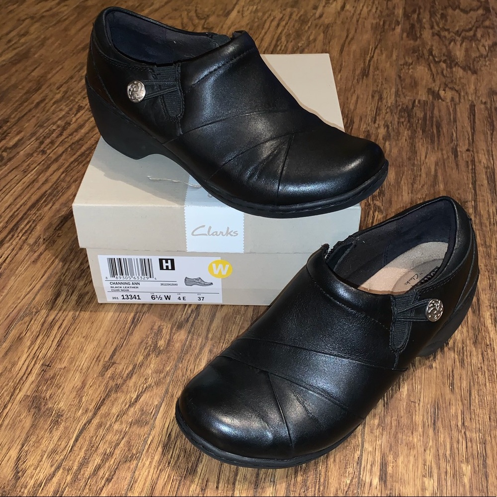 Clark’s Channing Ann  Size 6 1/2 WIDE   EUC